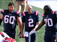 Brian Hoyer, David Andrews know what fans want as they seek a niche among ex-Patriots in the media